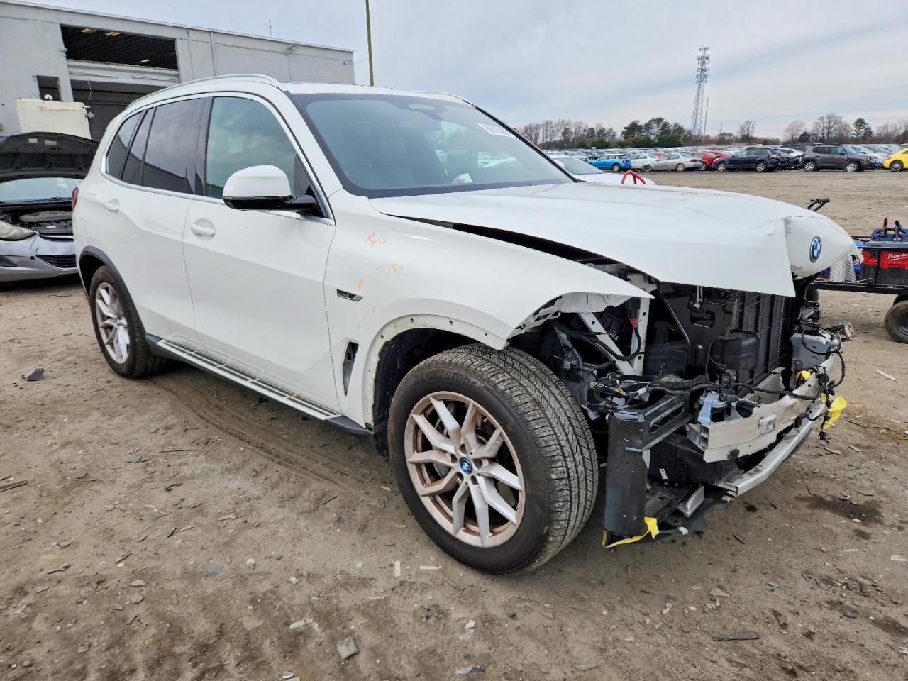 2022 BMW X5 XDRIVE45E photo 4