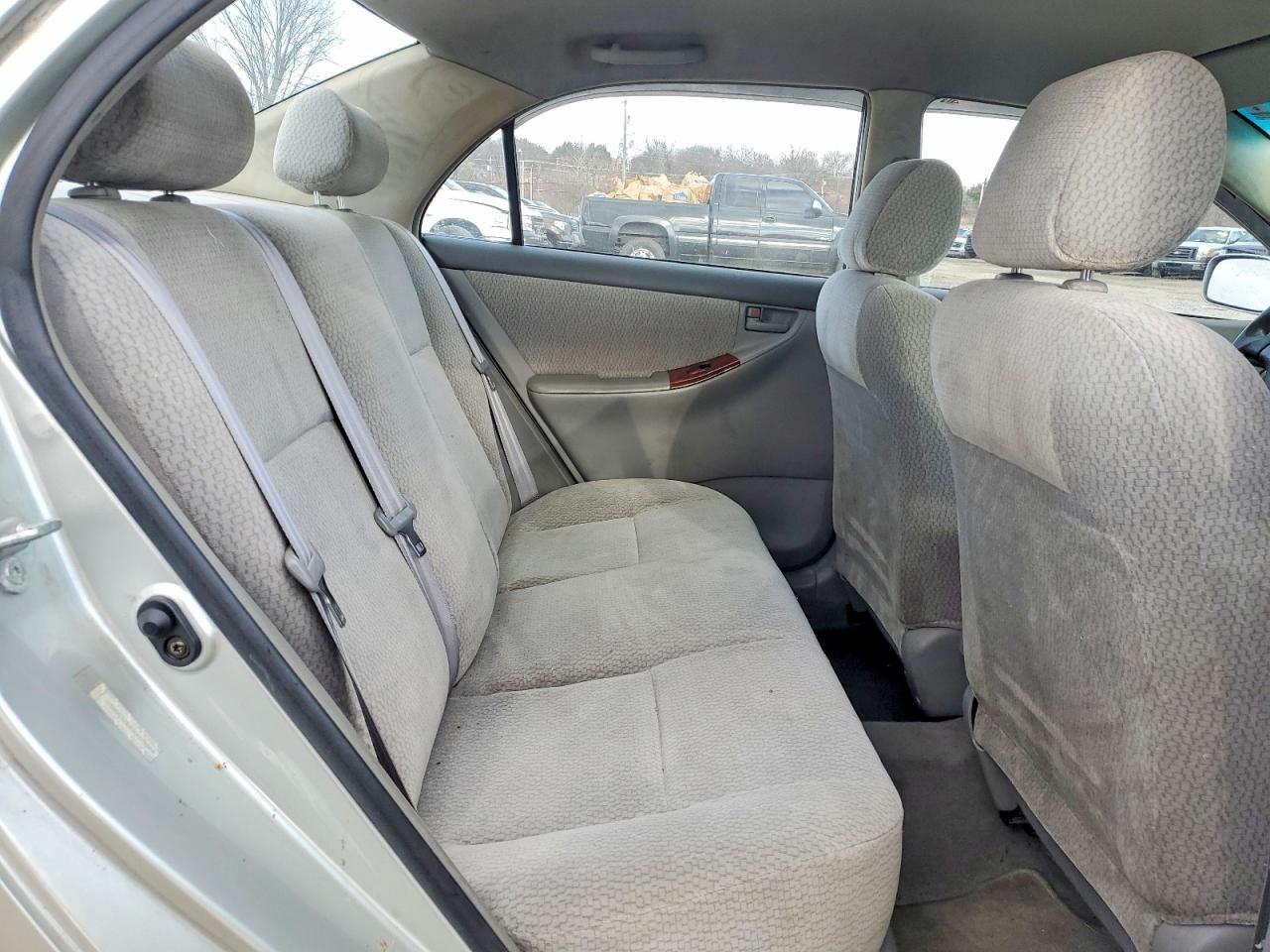 2003 TOYOTA COROLLA CE photo 10