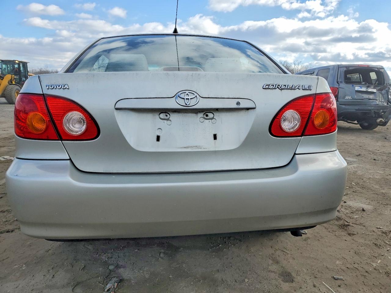 2003 TOYOTA COROLLA CE photo 6