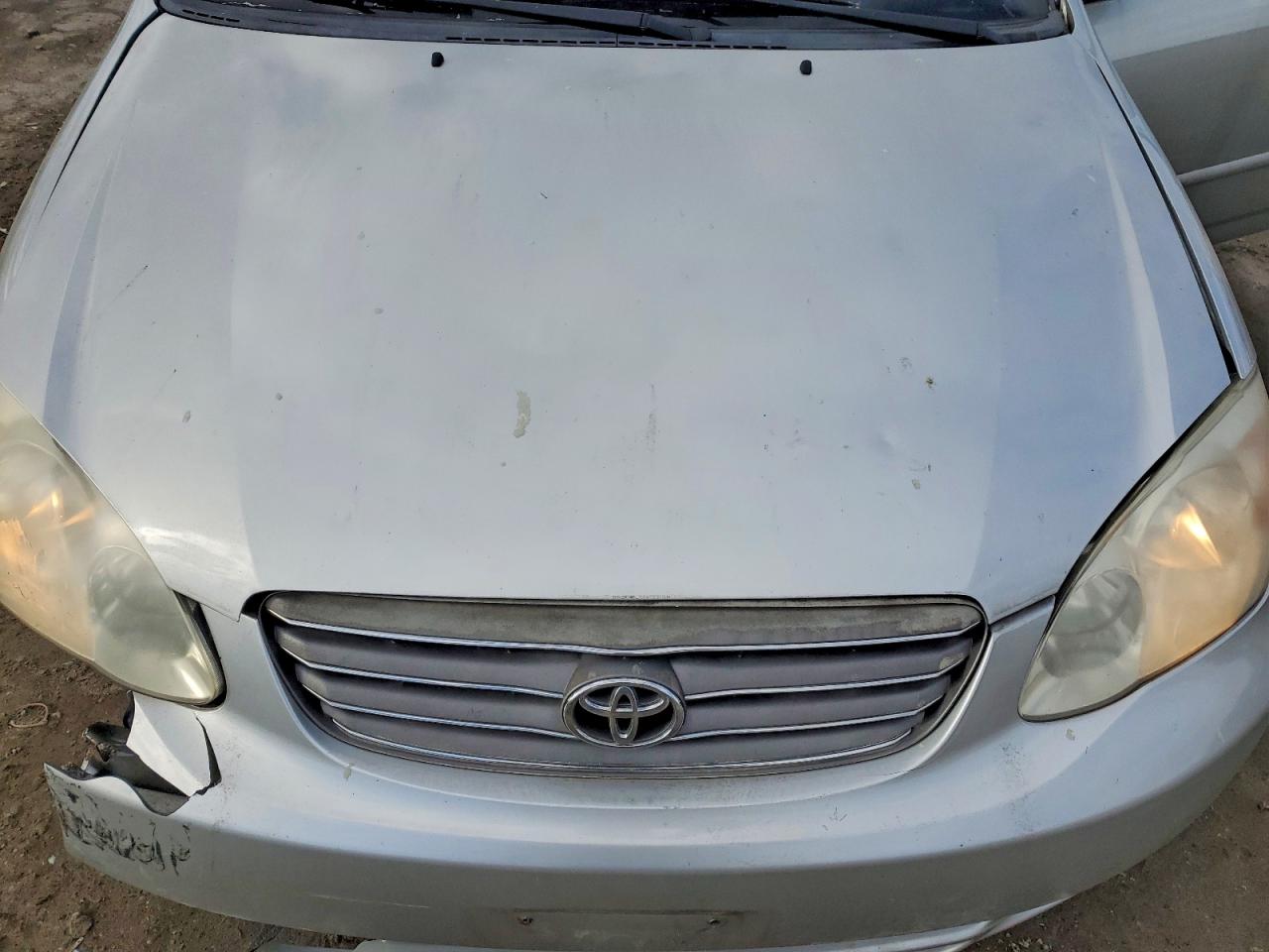 2003 TOYOTA COROLLA CE photo 11