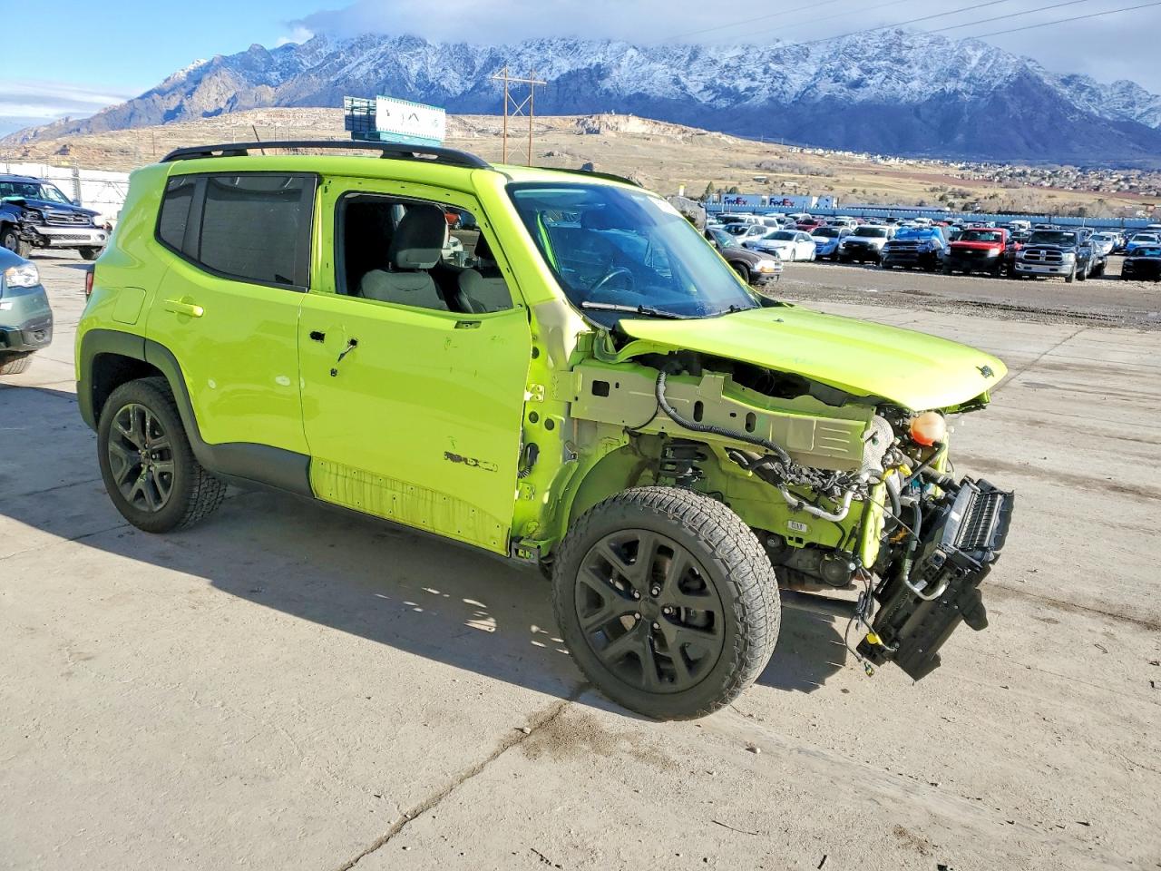 2017 JEEP RENEGADE LATITUDE photo 4