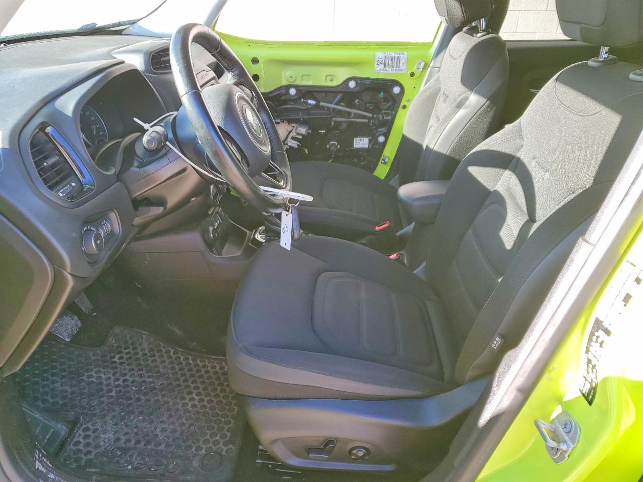 2017 JEEP RENEGADE LATITUDE photo 7
