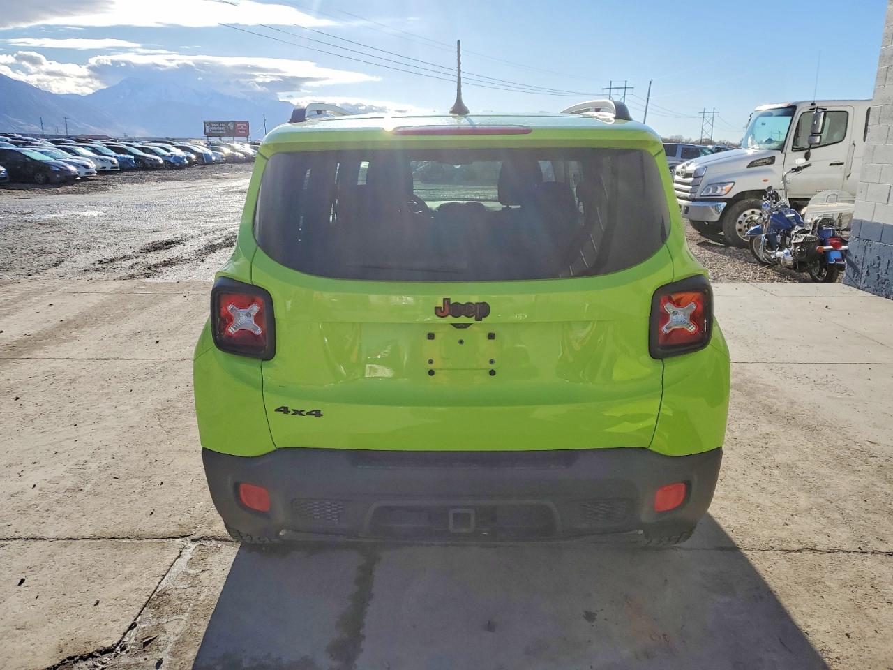 2017 JEEP RENEGADE LATITUDE photo 6