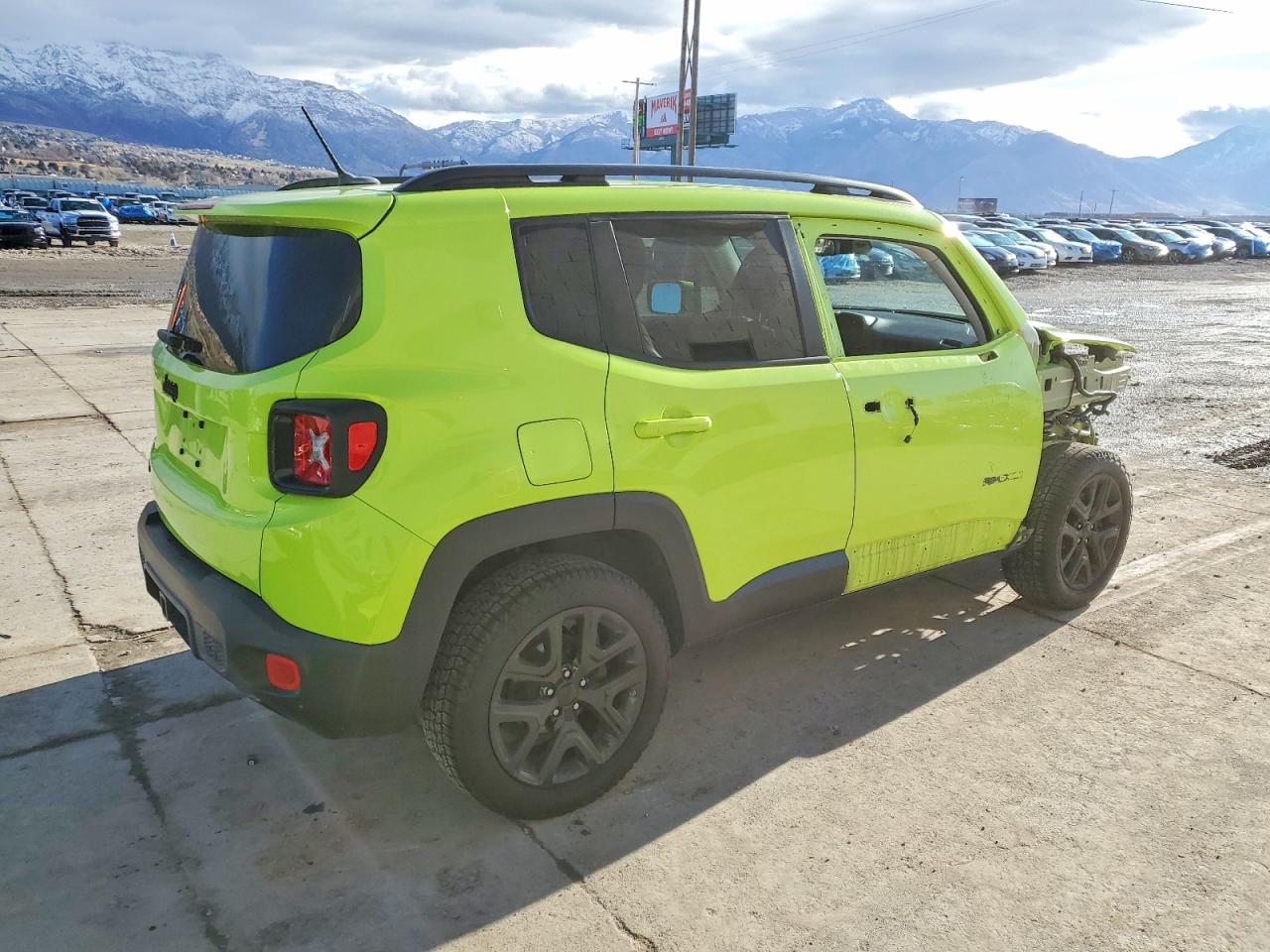 2017 JEEP RENEGADE LATITUDE photo 3