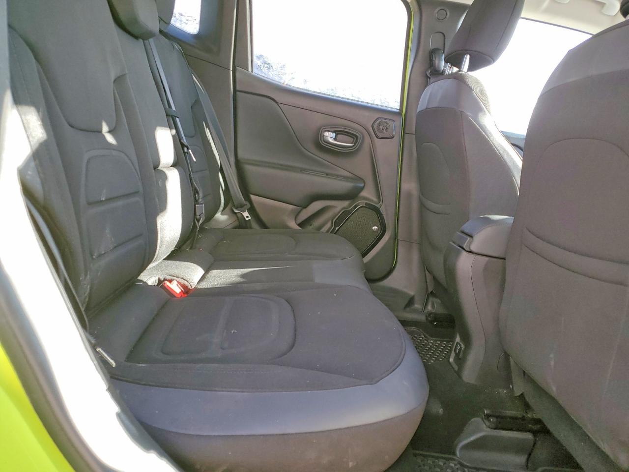 2017 JEEP RENEGADE LATITUDE photo 10