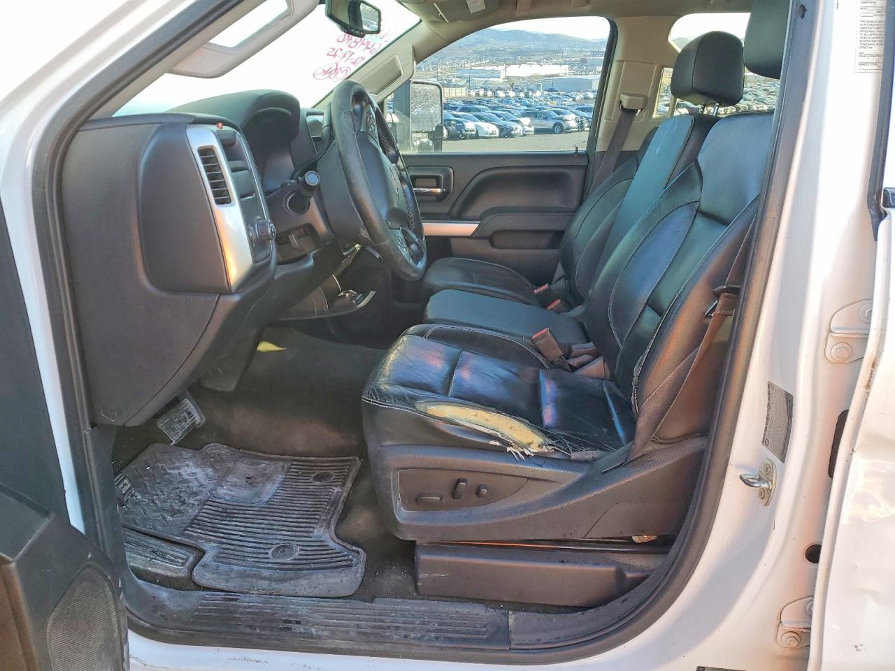 2016 CHEVROLET SILVERADO C3500 LT photo 7
