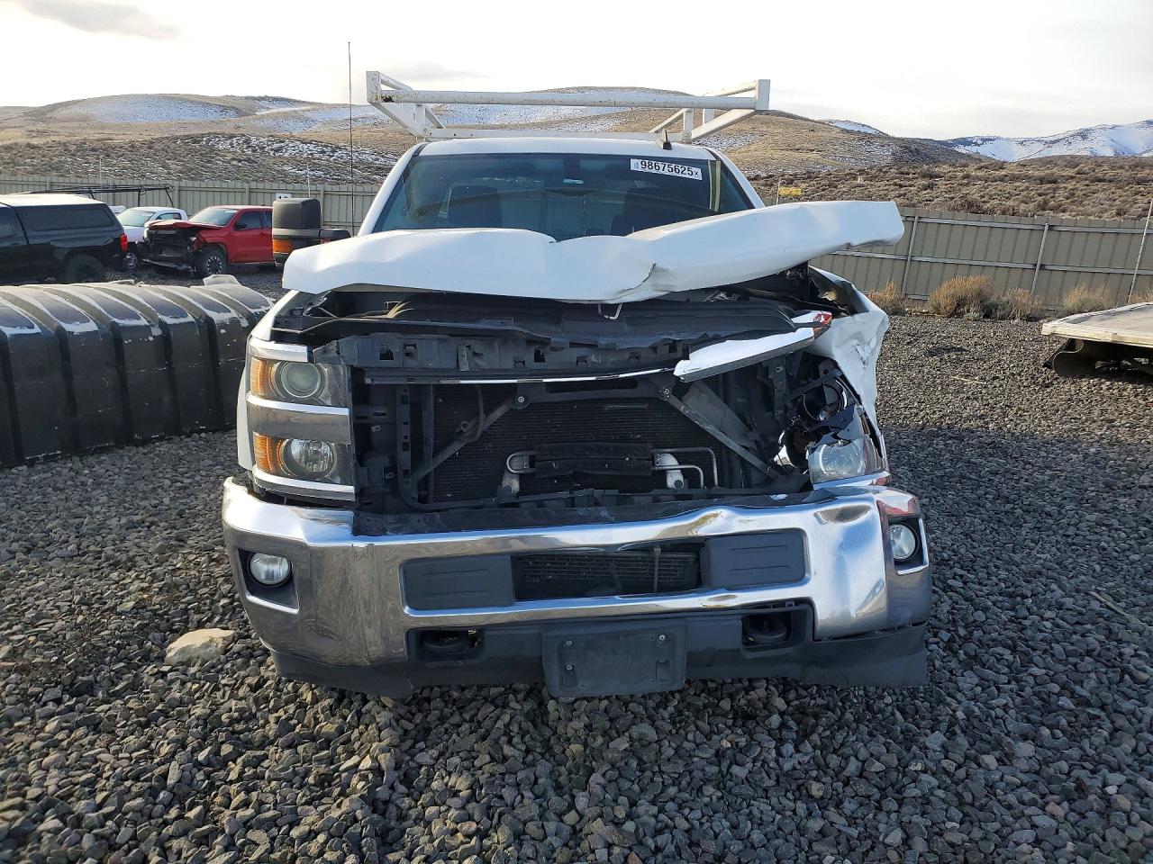 2016 CHEVROLET SILVERADO C3500 LT photo 5