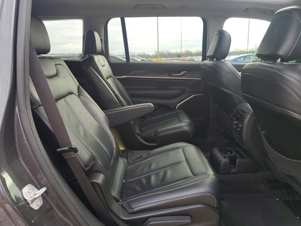 2022 JEEP GRAND CHEROKEE L LIMITED photo 11