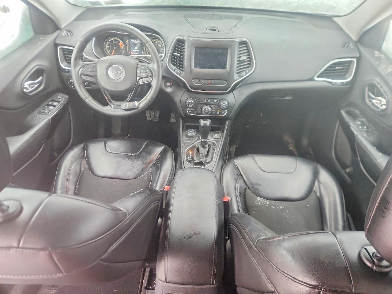 2019 JEEP CHEROKEE LATITUDE PLUS photo 8