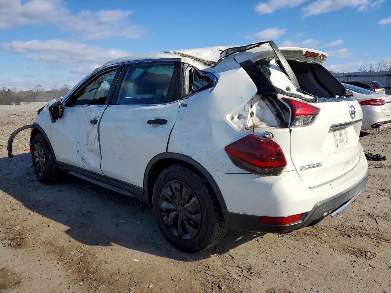 2020 NISSAN ROGUE S photo 2