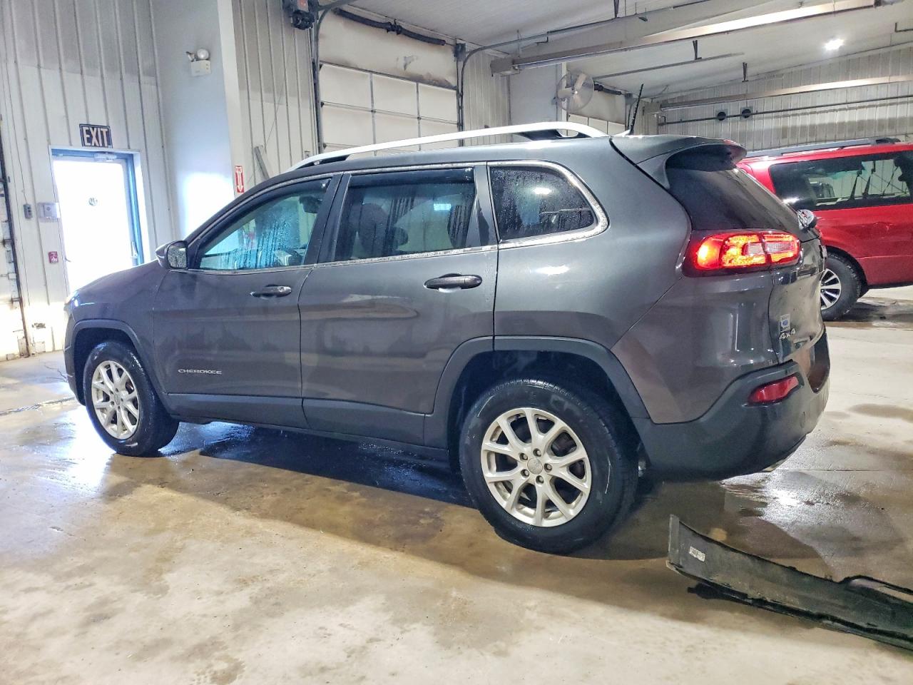 2017 JEEP CHEROKEE LATITUDE photo 3