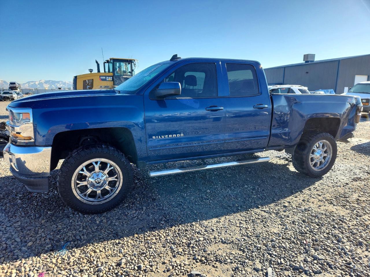 2017 CHEVROLET SILVERADO