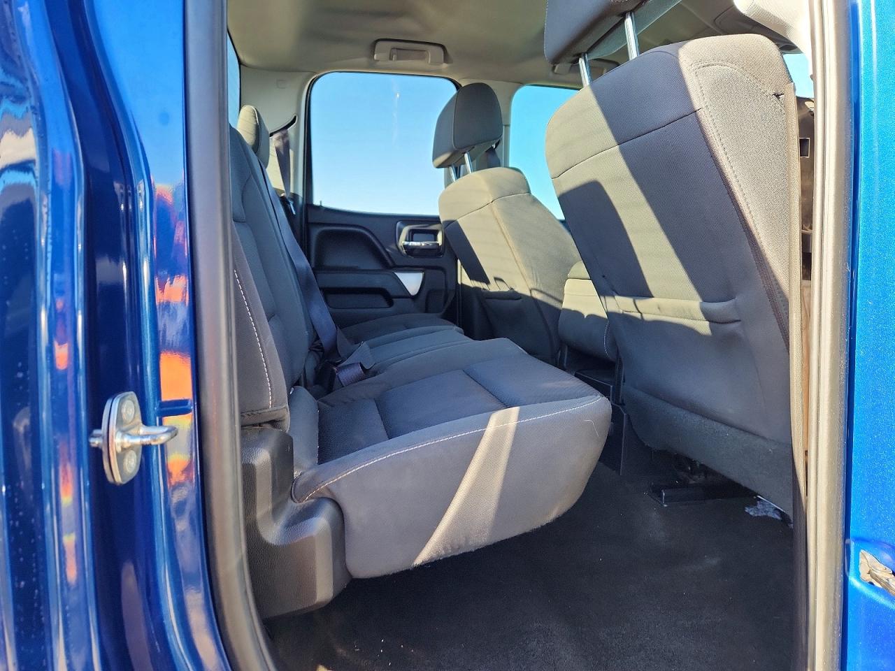 2017 CHEVROLET SILVERADO K1500 LT photo 10