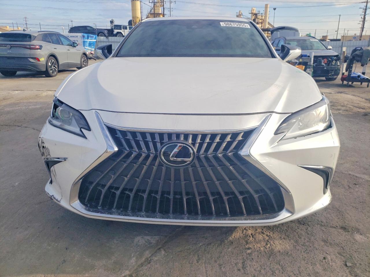 2025 LEXUS ES 300H BASE photo 5