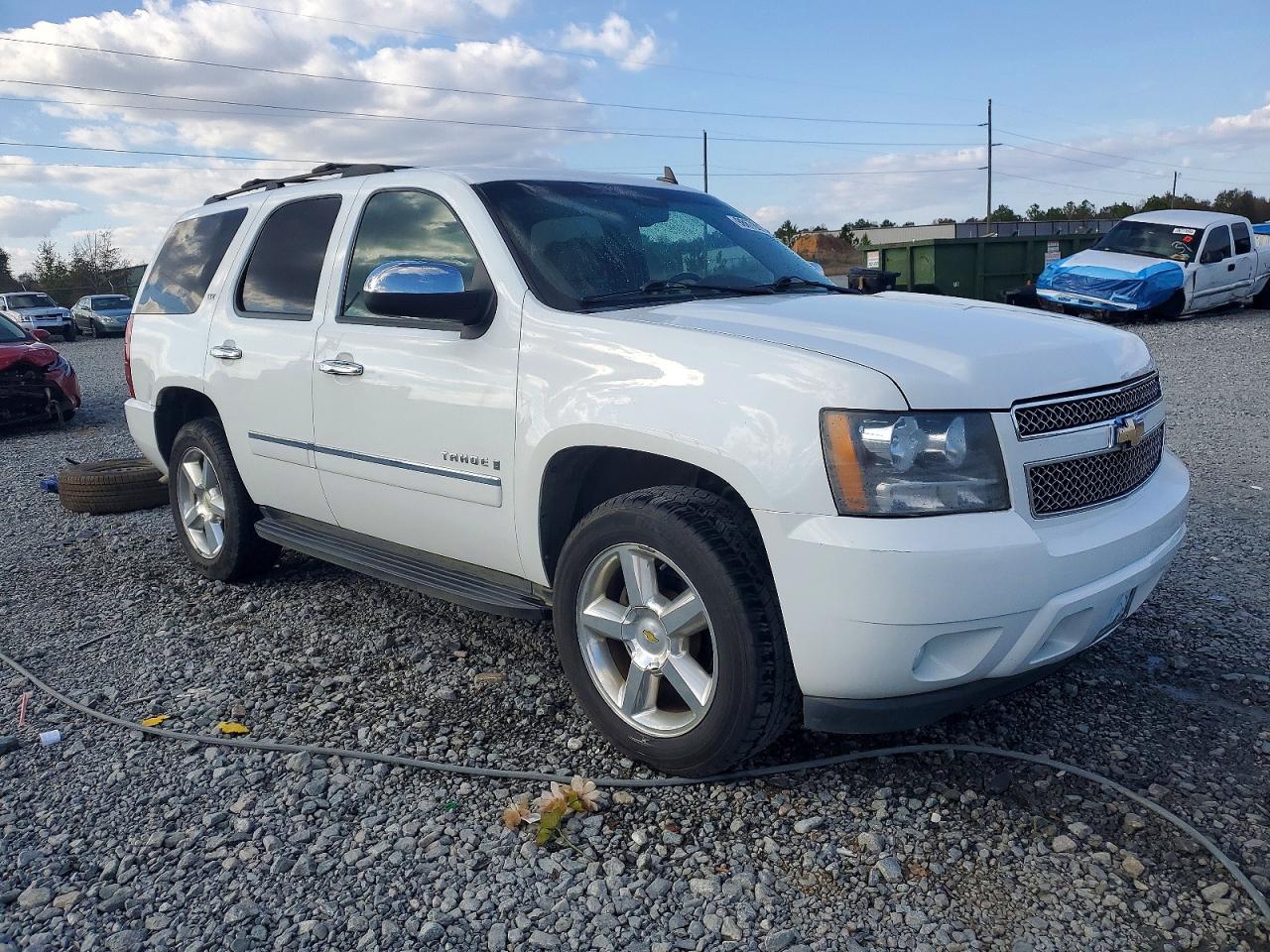 2009 CHEVROLET TAHOE C1500 LTZ photo 4