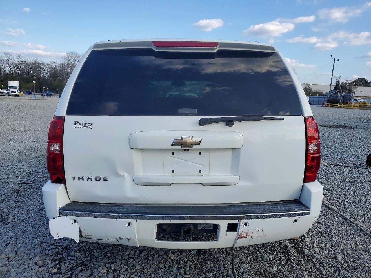 2009 CHEVROLET TAHOE C1500 LTZ photo 6