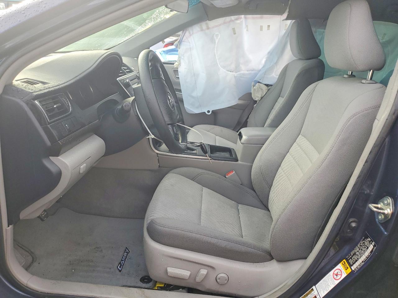 2016 TOYOTA CAMRY LE photo 7