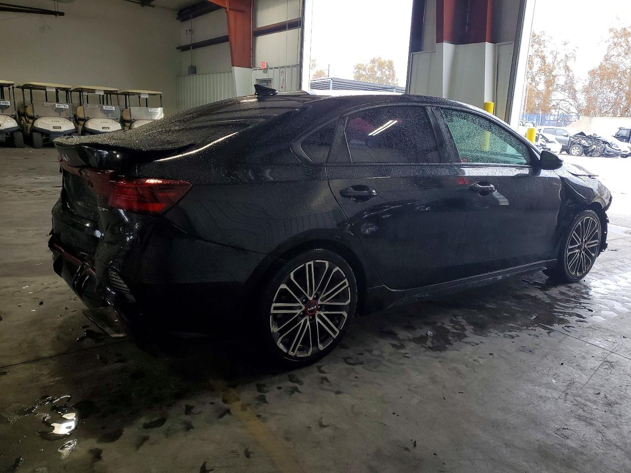 2024 KIA FORTE GT photo 5