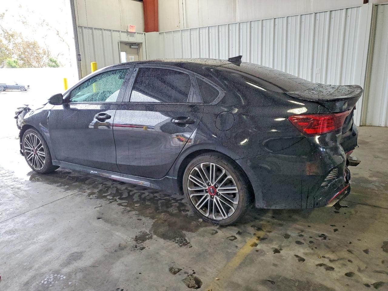 2024 KIA FORTE GT photo 3