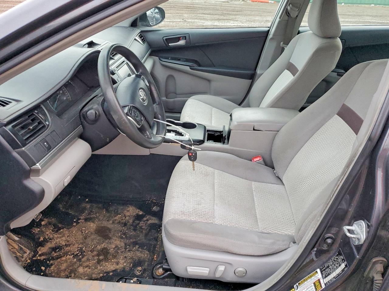 2012 TOYOTA CAMRY BASE photo 7