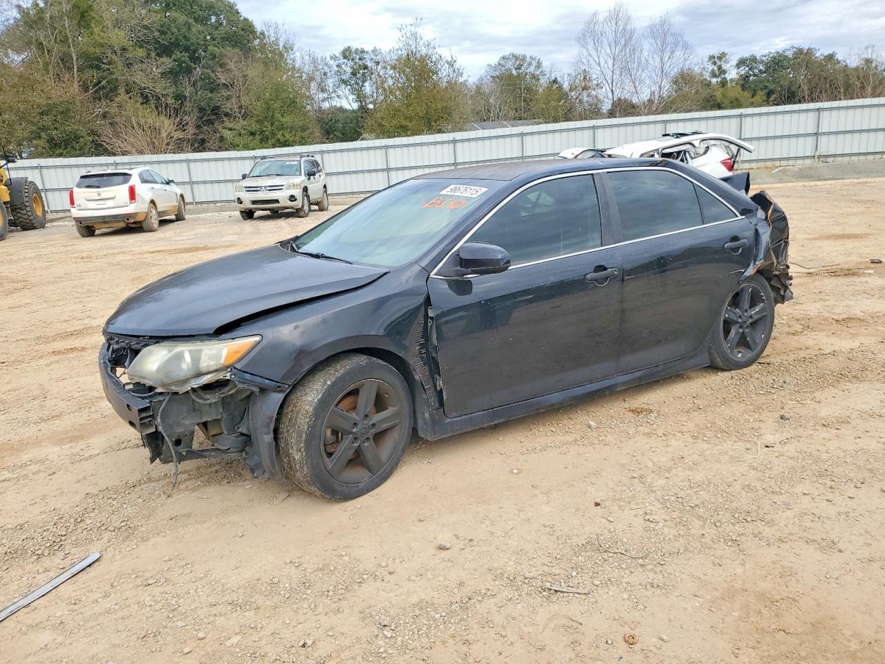 2013 TOYOTA CAMRY