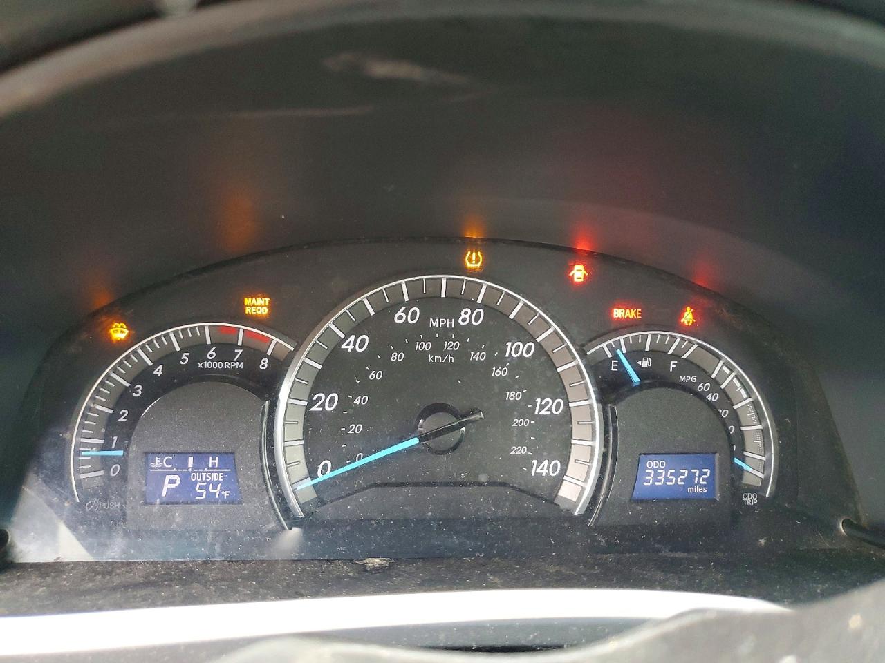 2013 TOYOTA CAMRY L photo 9
