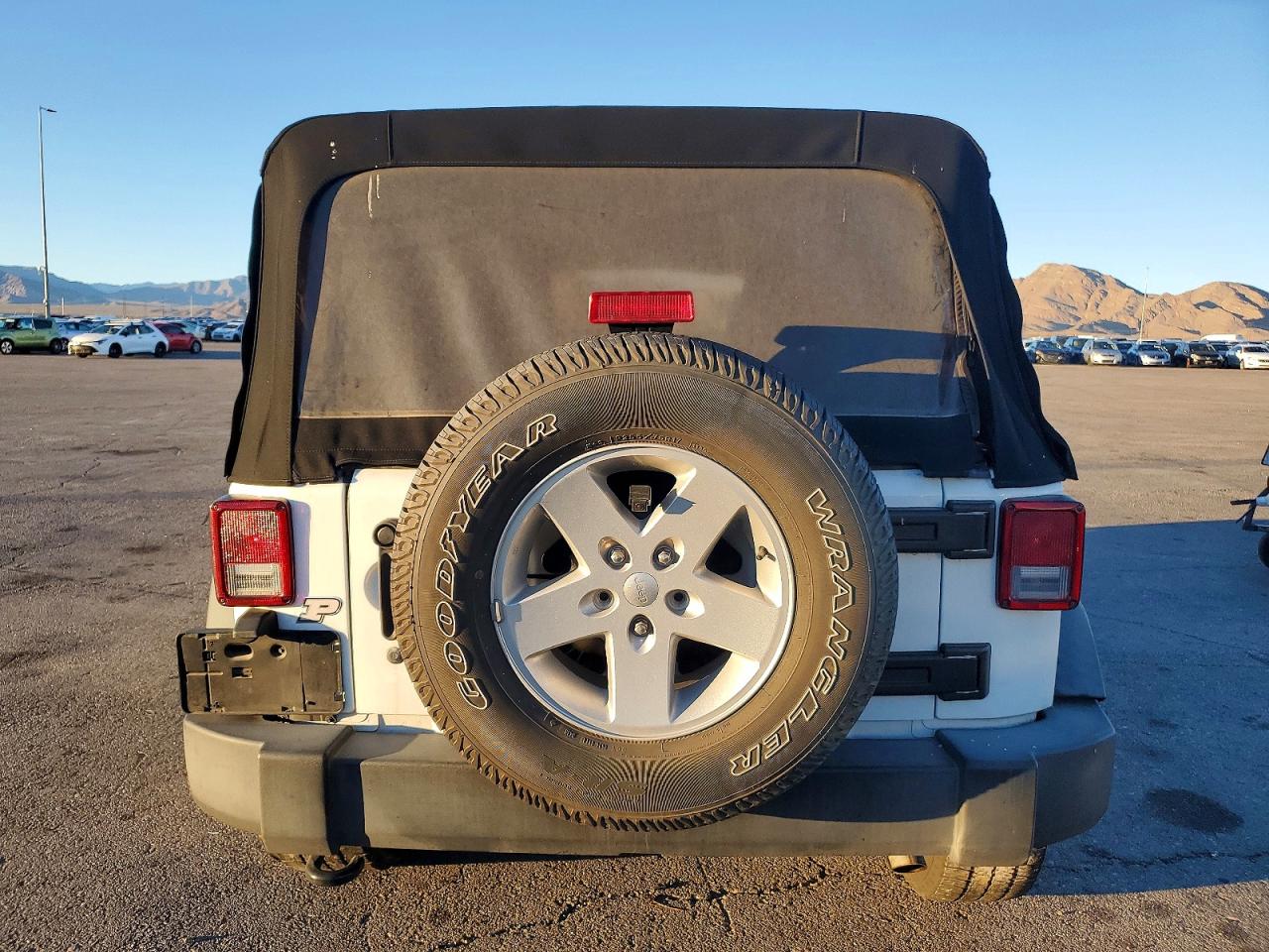 2018 JEEP WRANGLER UNLIMITED SPORT photo 6