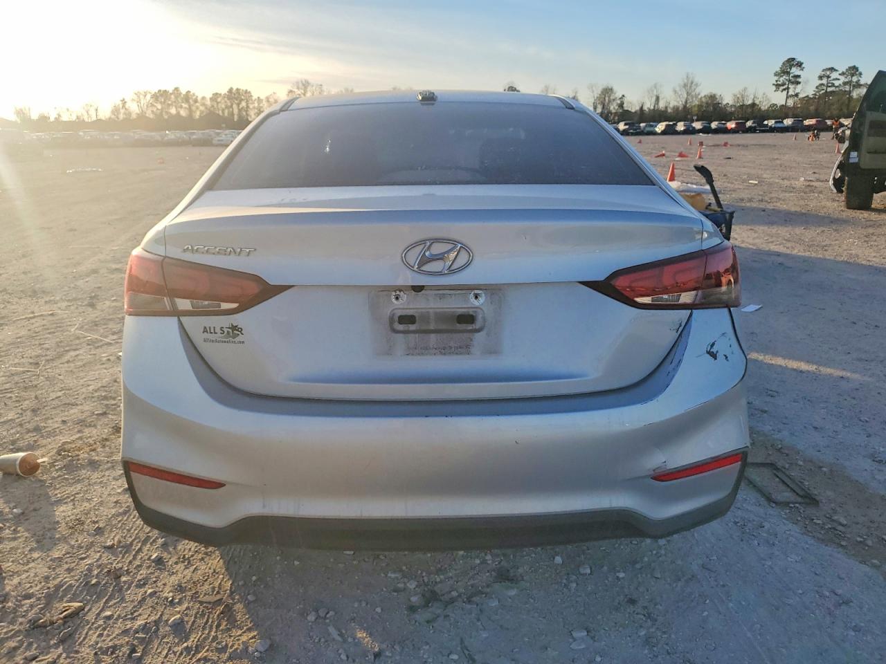 2019 HYUNDAI ACCENT LIMITED photo 11