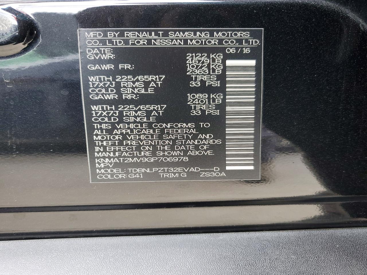 2016 NISSAN ROGUE S photo 13