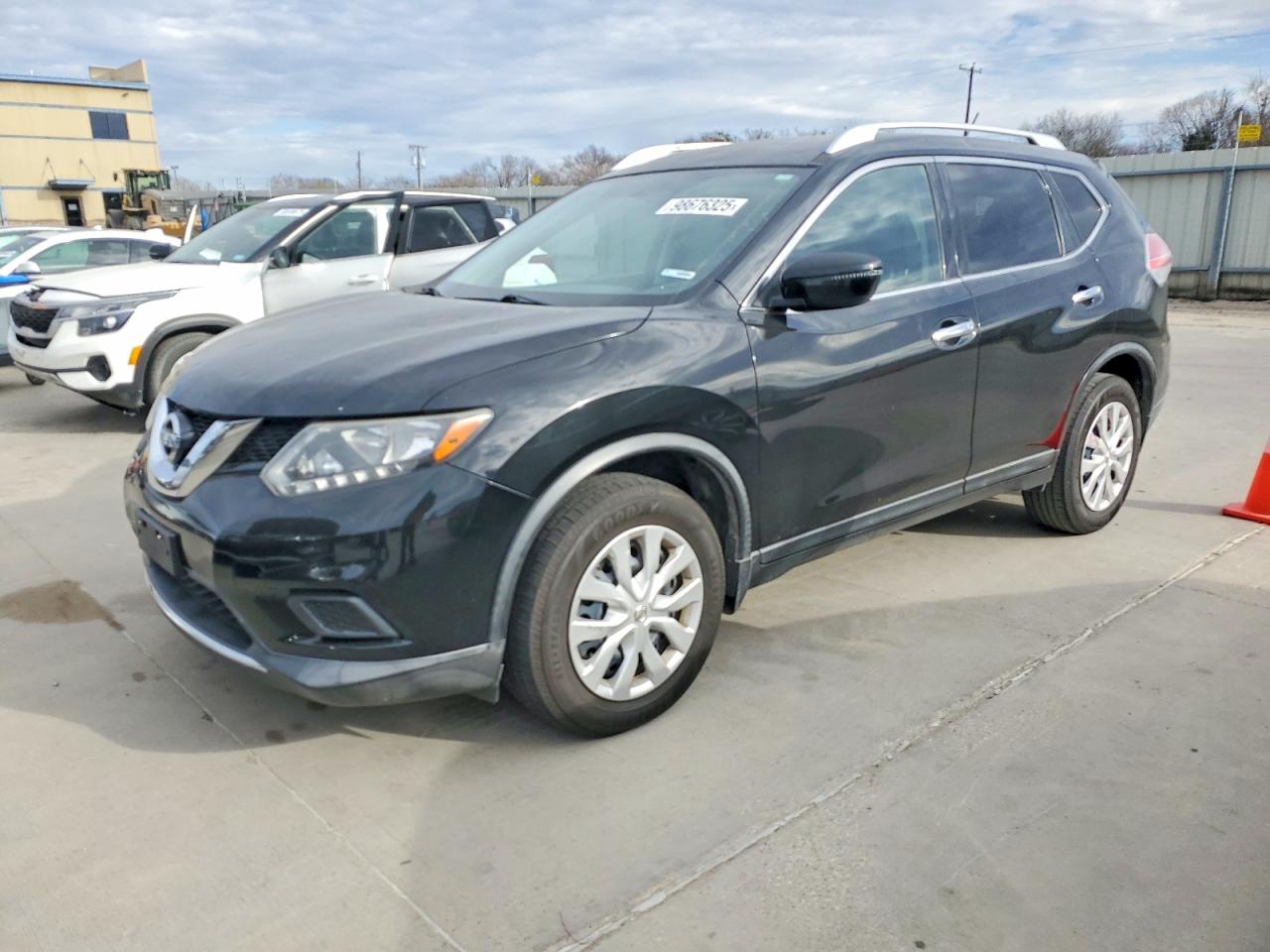 2016 NISSAN ROGUE