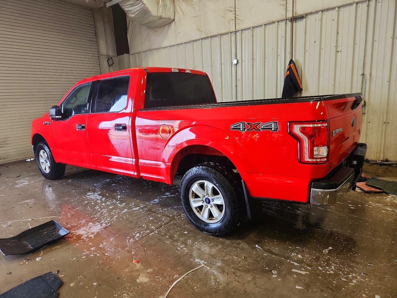 2017 FORD F150 SUPERCREW photo 2