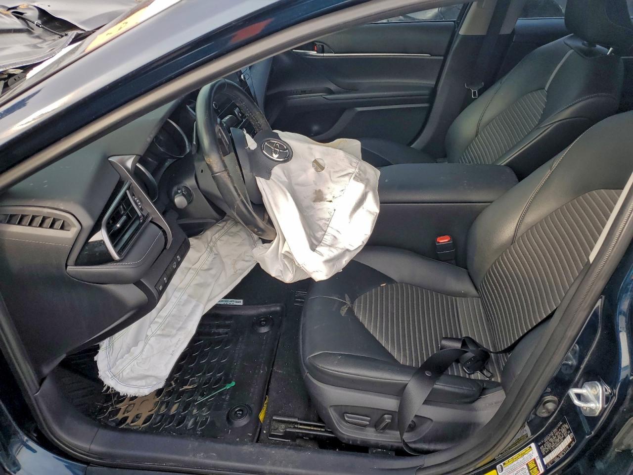 2021 TOYOTA CAMRY NIGHT SHADE photo 7