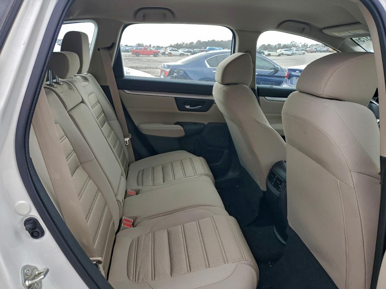2018 HONDA CR-V LX photo 10