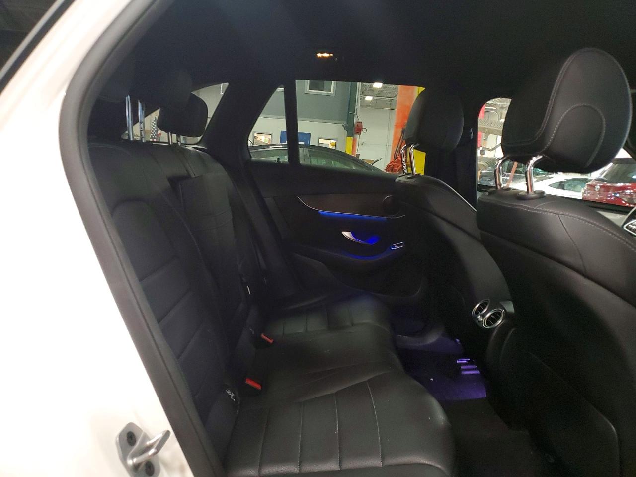 2022 MERCEDES-BENZ GLC 300 4MATIC photo 11