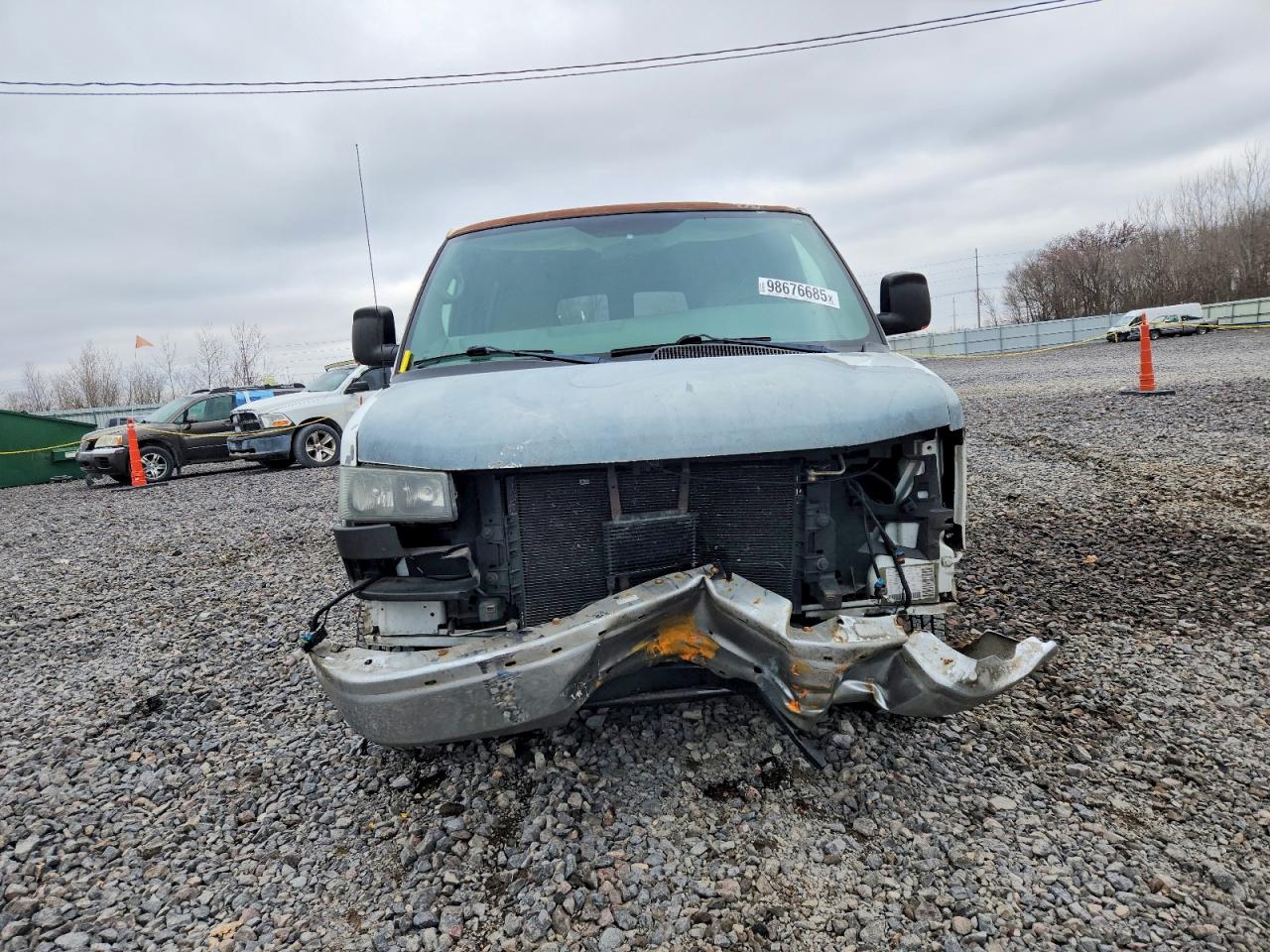 2007 GMC SAVANA G3500 photo 5