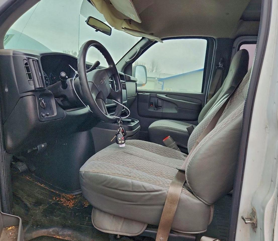 2007 GMC SAVANA G3500 photo 7