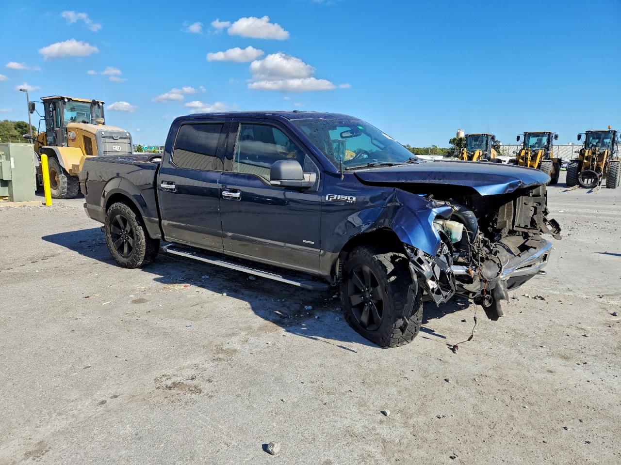 2015 FORD F150 SUPERCREW photo 4
