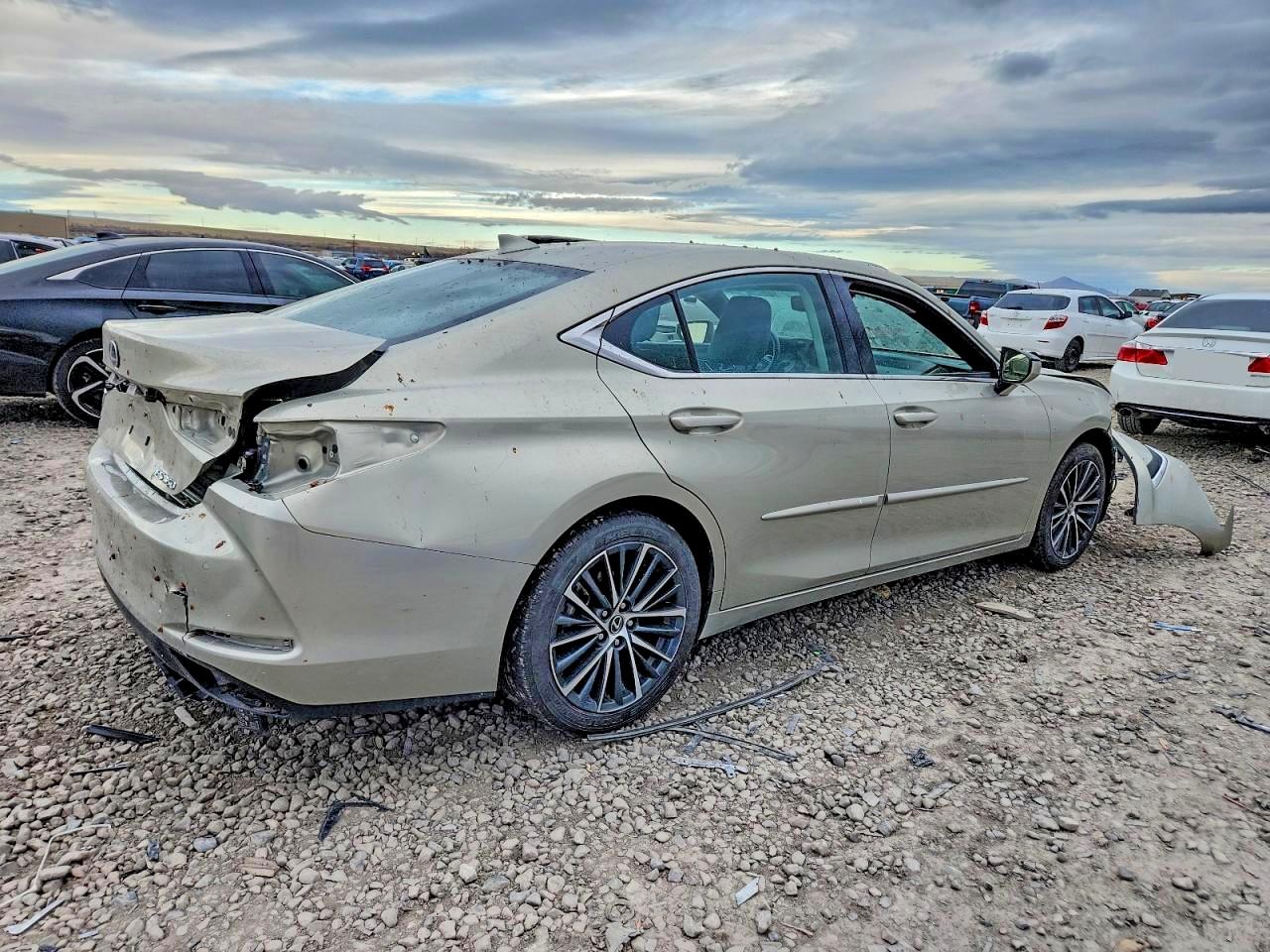 2022 LEXUS ES 350 BASE photo 3