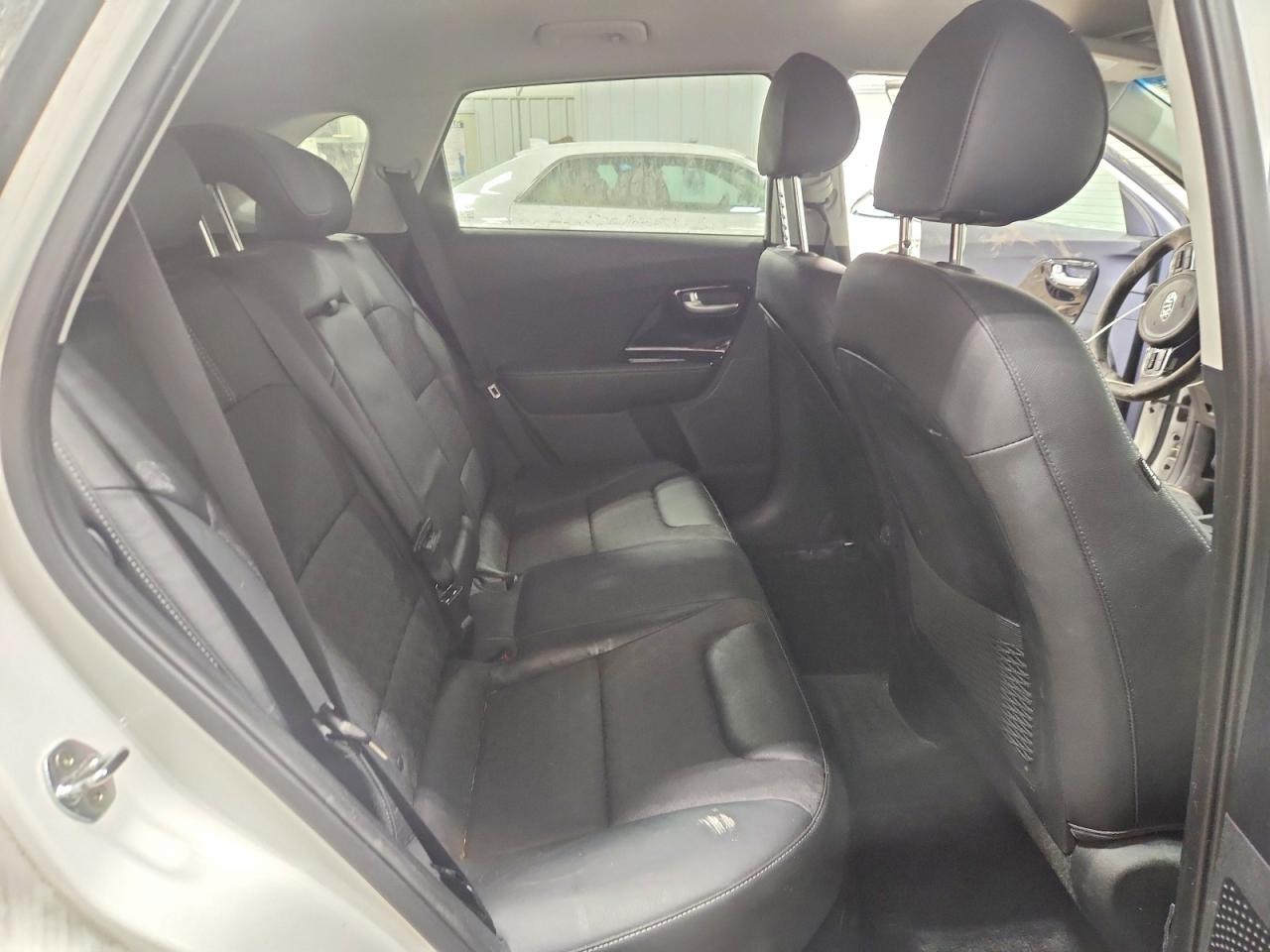 2018 KIA NIRO EX photo 21