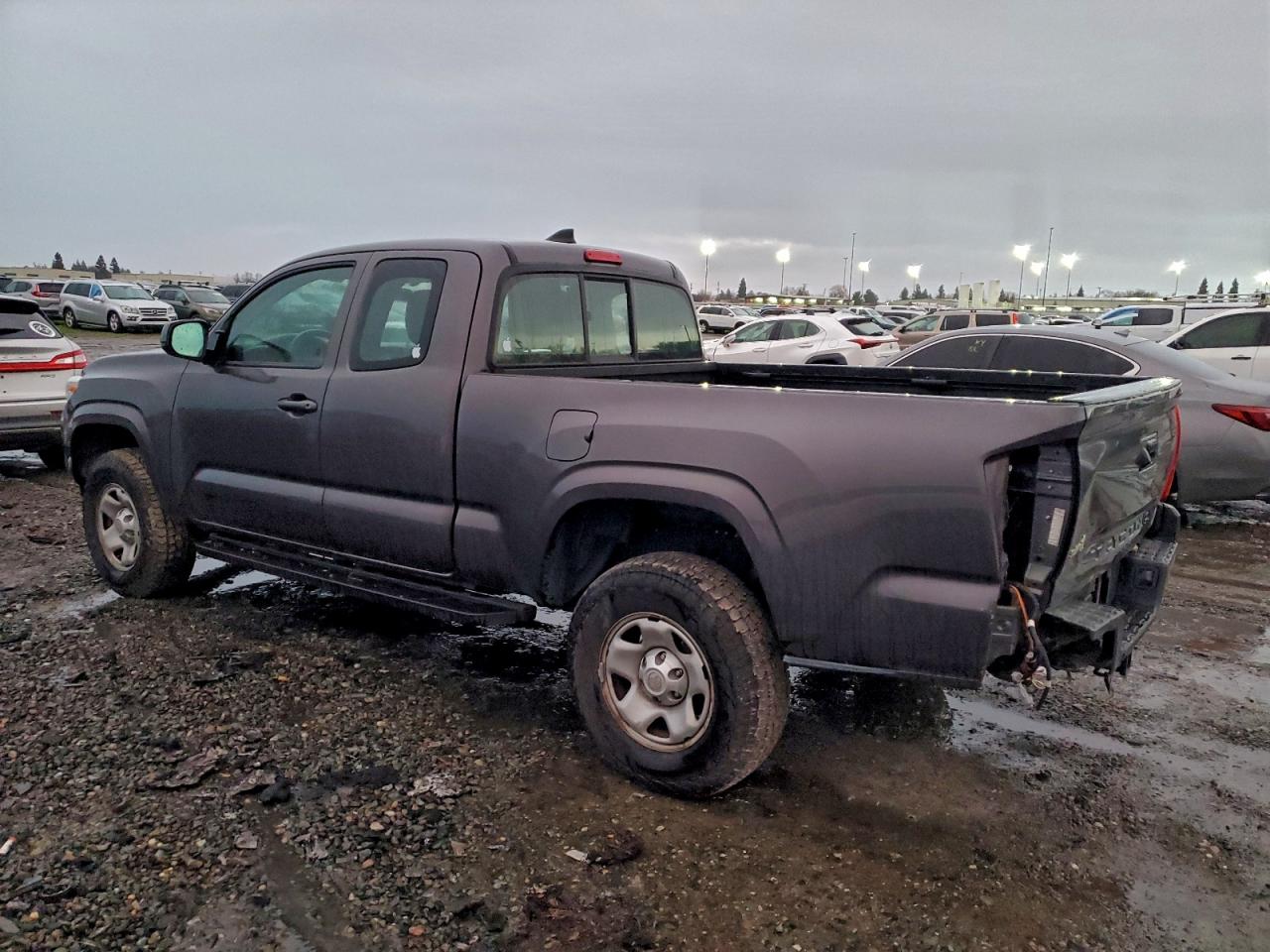 2017 TOYOTA TACOMA ACCESS CAB photo 2