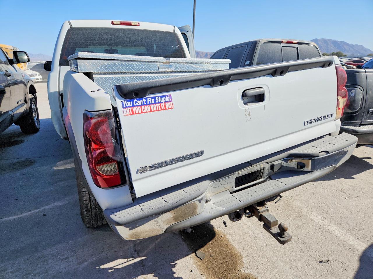 2003 CHEVROLET SILVERADO C1500 HEAVY DUTY photo 6