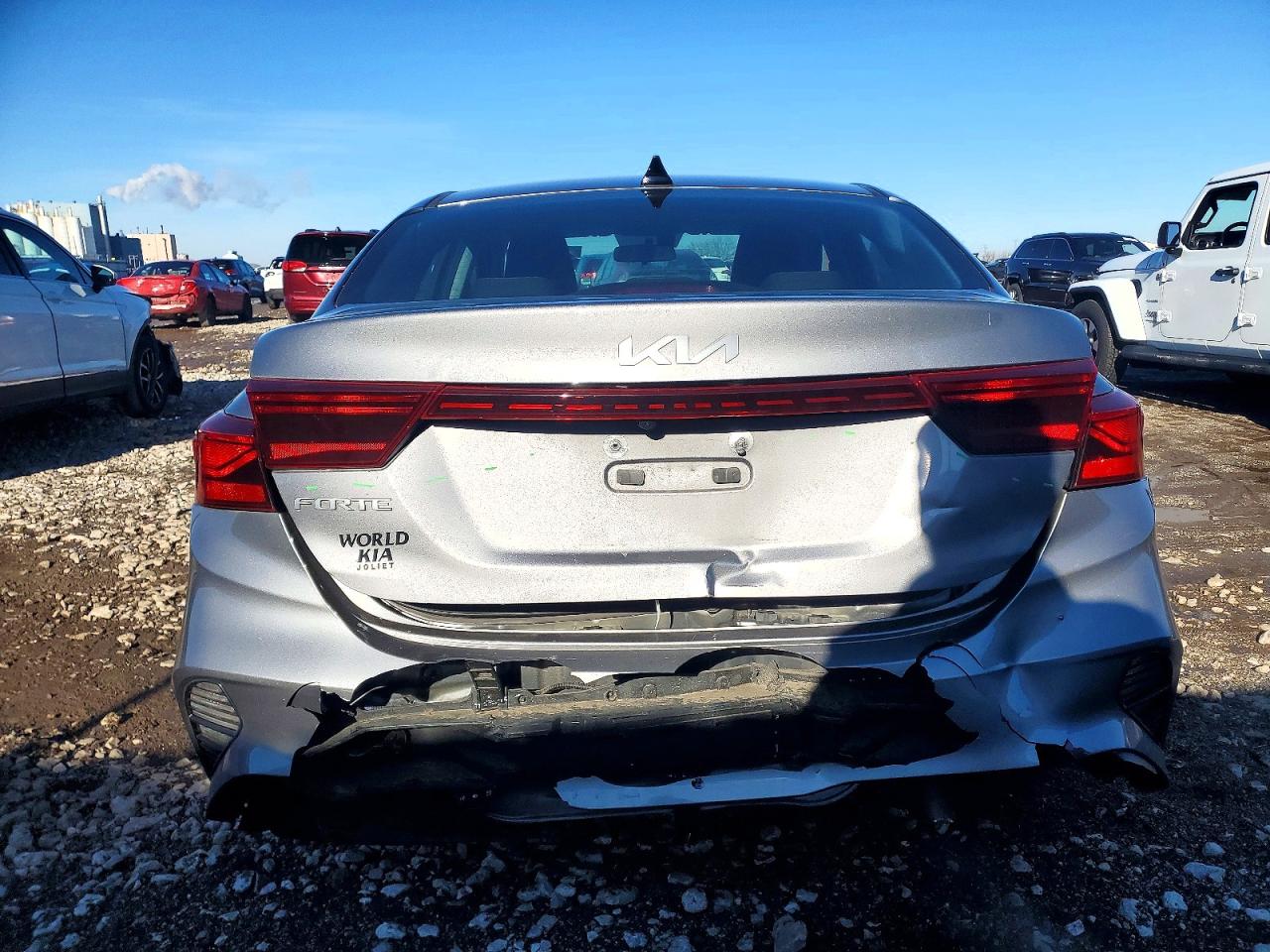 2024 KIA FORTE LX photo 11