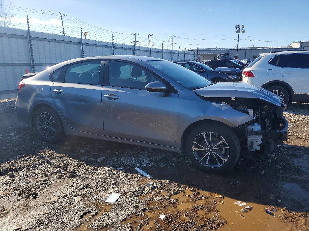 2024 KIA FORTE LX photo 7