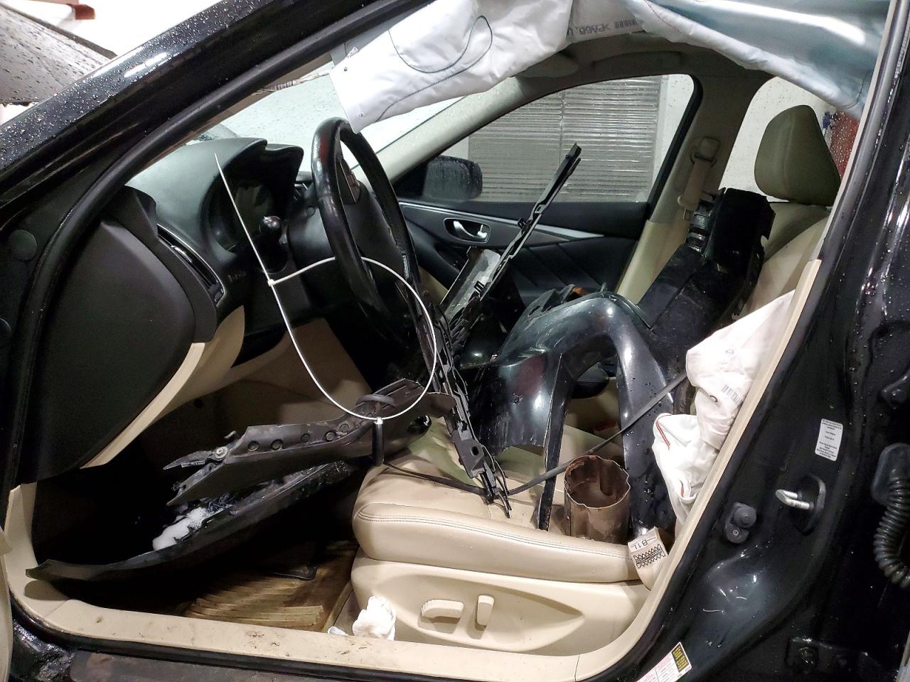 2015 INFINITI Q50 BASE photo 7