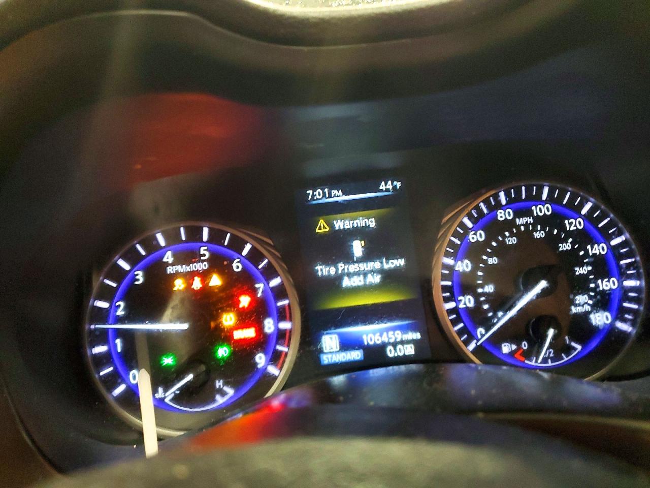 2015 INFINITI Q50 BASE photo 9