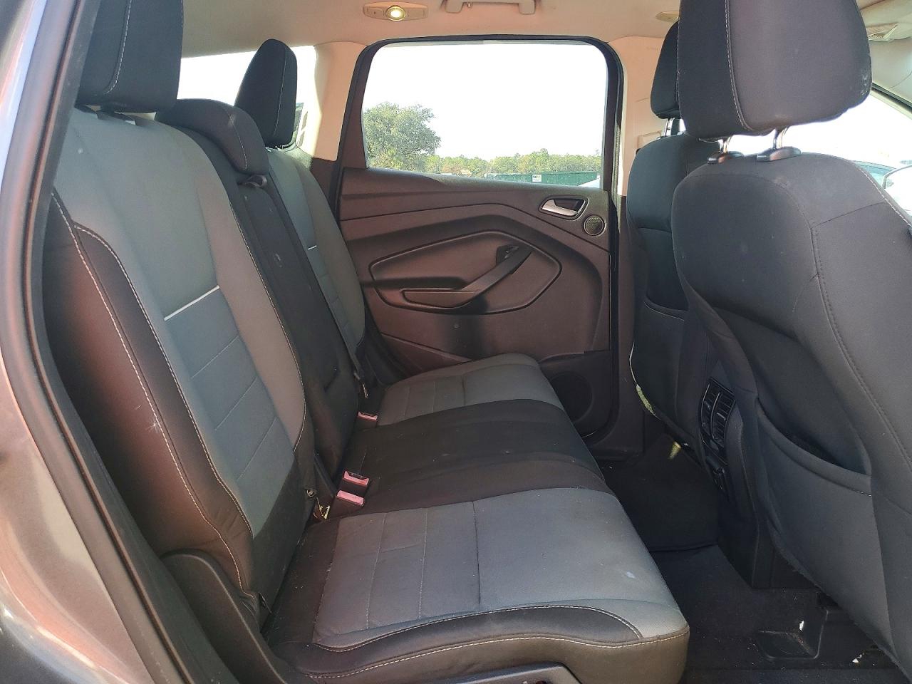 2013 FORD ESCAPE SE photo 11