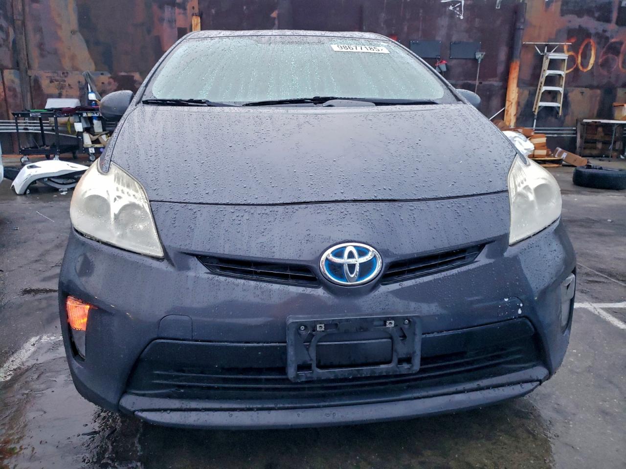 2013 TOYOTA PRIUS photo 5