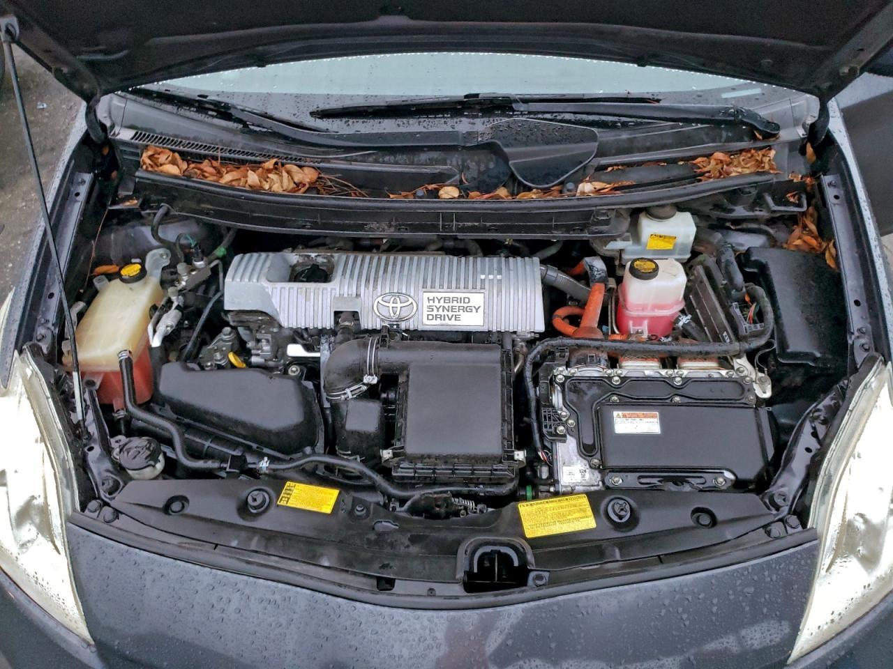 2013 TOYOTA PRIUS photo 11