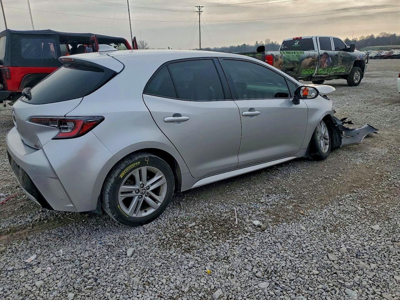 2019 TOYOTA COROLLA SE photo 3