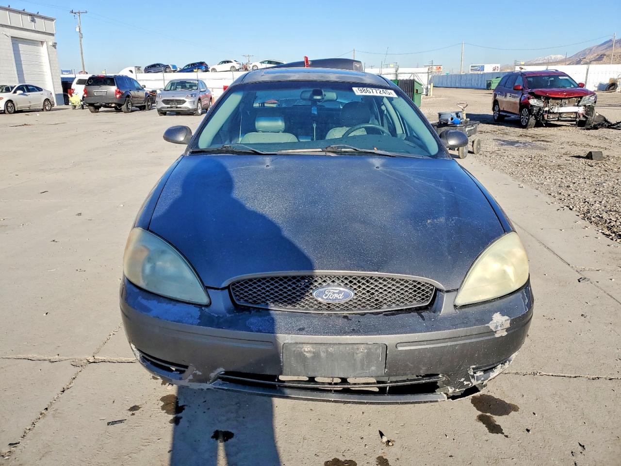 2005 FORD TAURUS SEL photo 5